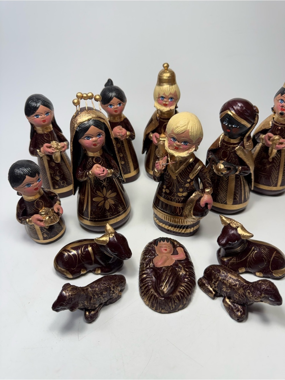 Vintage Talavera ceramic Nativity Set - ox blood and Gold Hand-Painted Figures